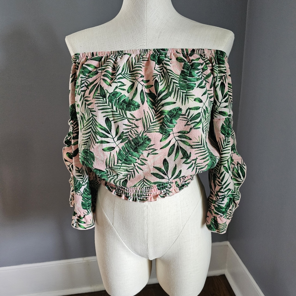 Cropped Tropical Print Shirt Size S